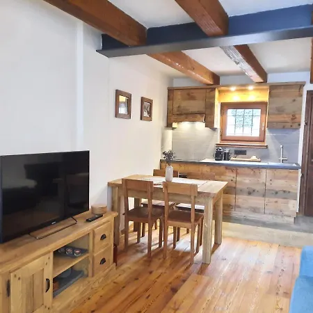 Charme Maison Derby Apartamento *